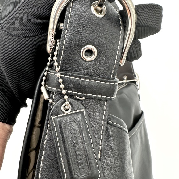 VINTAGE COACH LEATHER HOBO (style #9481) BUCKET CROSSBODY BAG - Picture 7 of 15